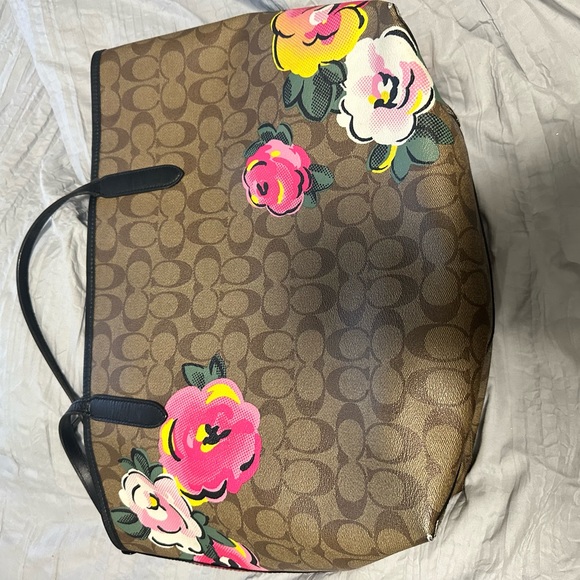 Coach Handbags - Genuine Floral coach purse